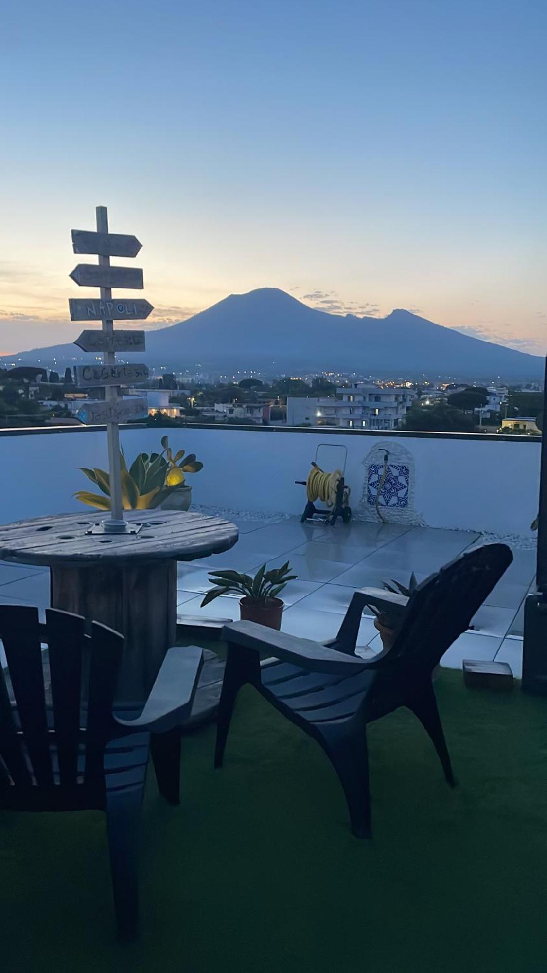 B&B Pompei Window Екстер'єр фото
